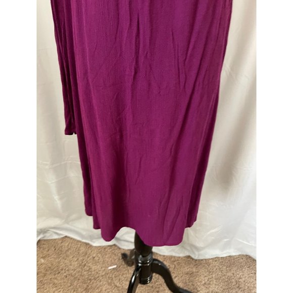 Time & Tru Plum Purple Cold-Shoulder Keyhole Embroider Trim Textured Midi Dress - Picture 4 of 12